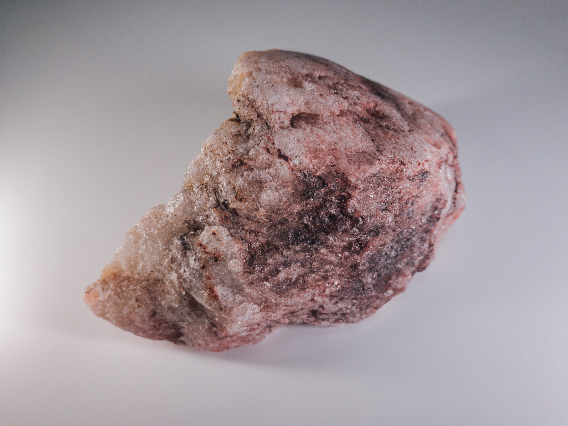 Benefits & Cleansing of Agate Stone