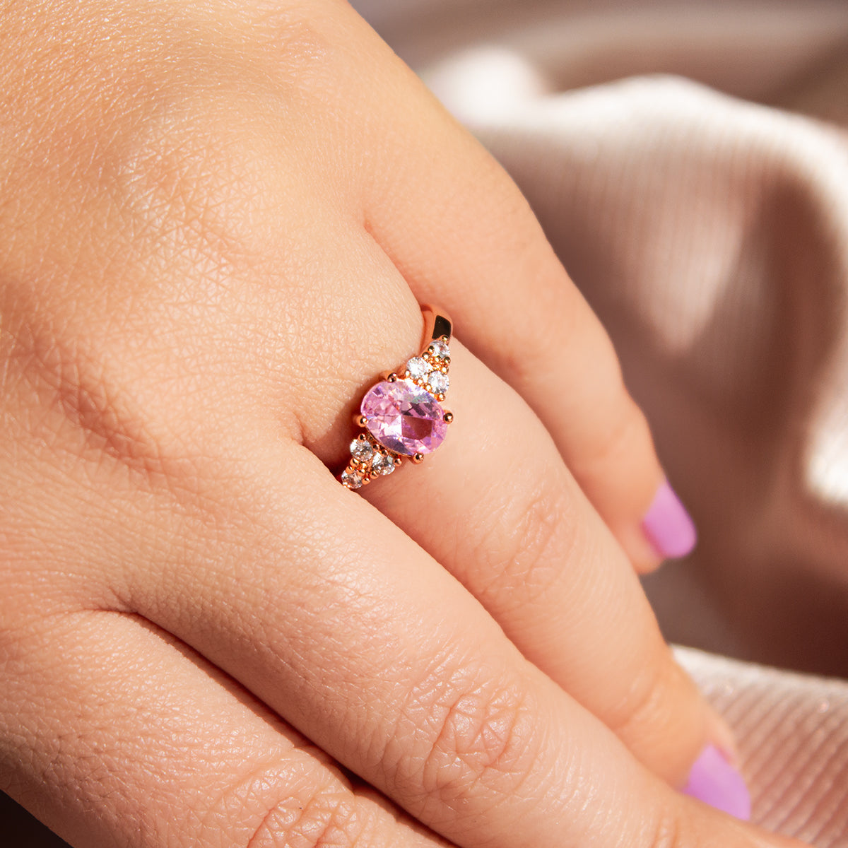 Chic Pink Oval Quartz Ring