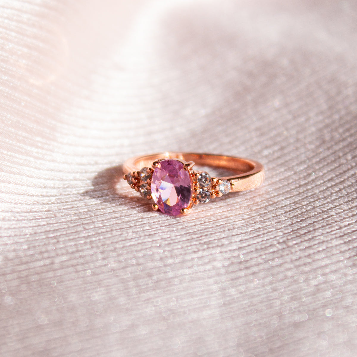 Chic Pink Oval Quartz Ring