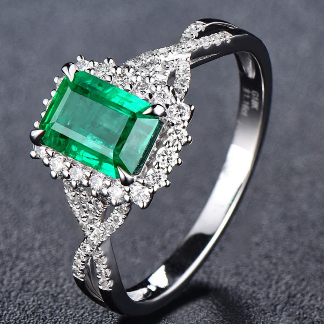 Vintage Style Emerald Sterling Silver Ring - Rings - Pretland | Spiritual Crystals & Jewelry