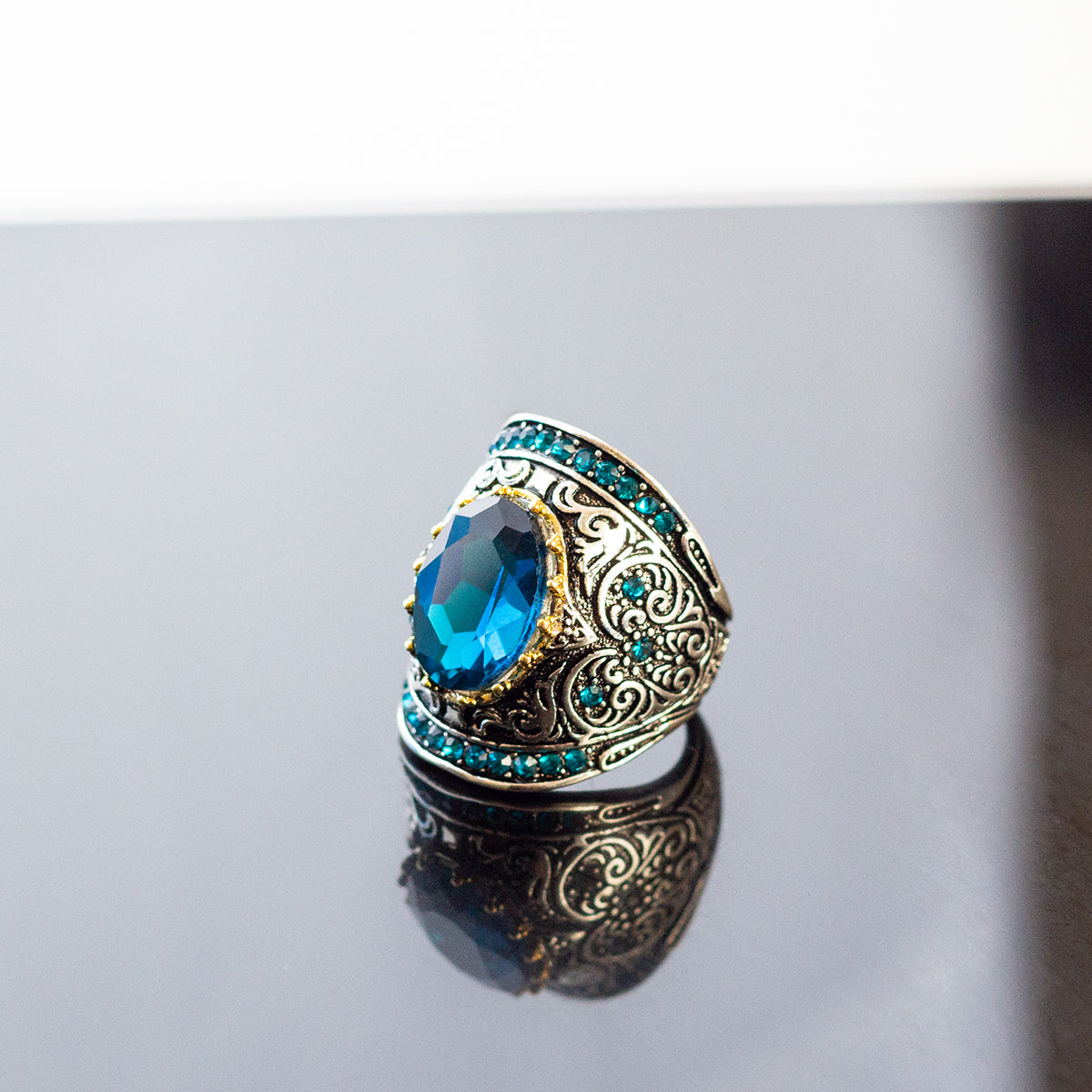 Vintage Aquamarine Silver Ring - Rings - Pretland | Spiritual Crystals & Jewelry