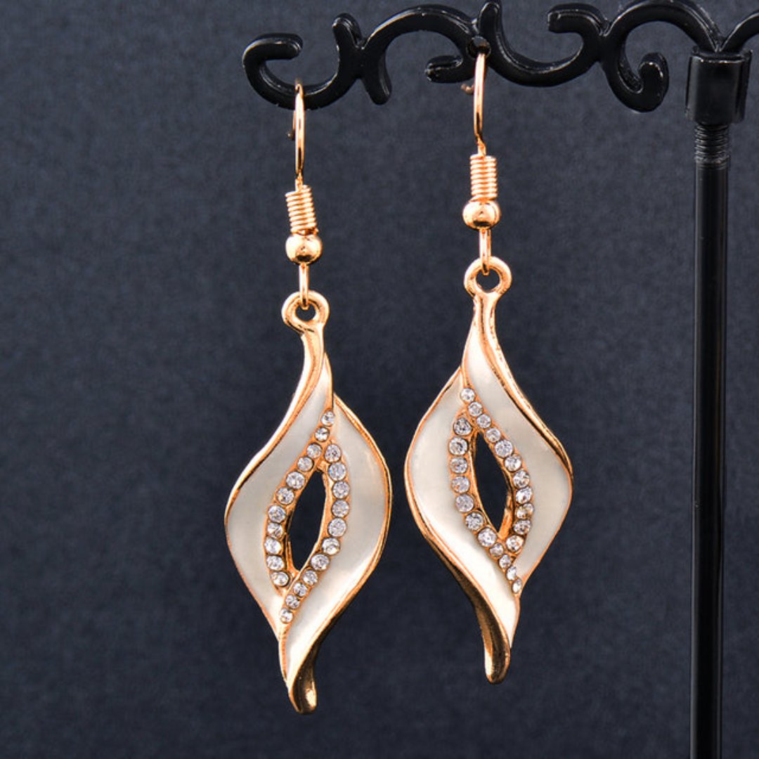 Enchanting Cubic Zirconia Gold Plated Earrings - White - Earrings - Pretland | Spiritual Crystals & Jewelry
