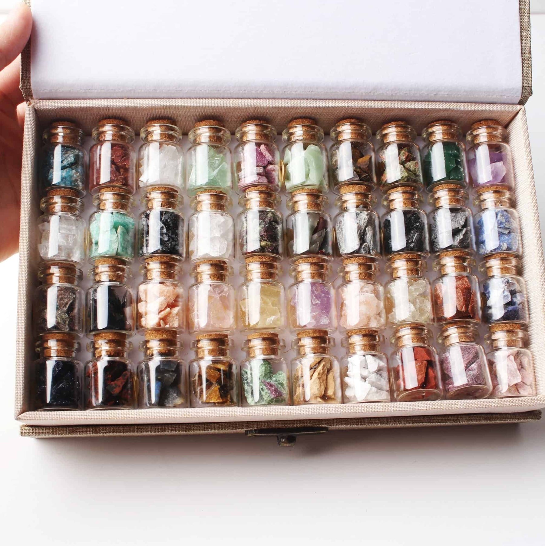 Extra Large Spiritual Crystal Set - Rough Stone Box - Natural Stones - Pretland | Spiritual Crystals & Jewelry