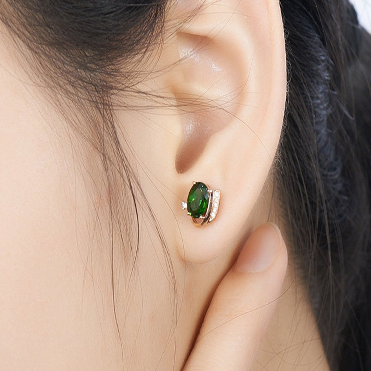 Elegant 925 Silver Oval Emerald Earrings - Earrings - Pretland | Spiritual Crystals & Jewelry