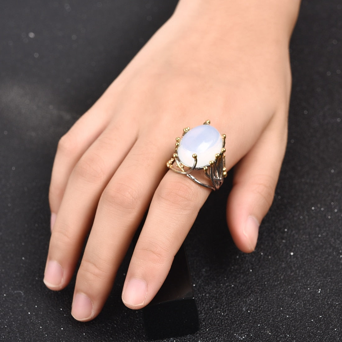 Spiritual Vintage Moonstone Silver Ring - Rings - Pretland | Spiritual Crystals & Jewelry