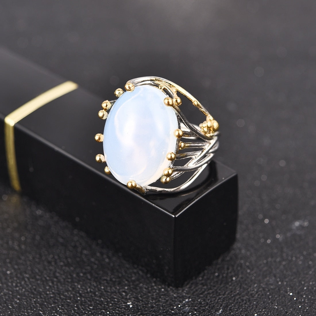 Spiritual Vintage Moonstone Silver Ring - Rings - Pretland | Spiritual Crystals & Jewelry