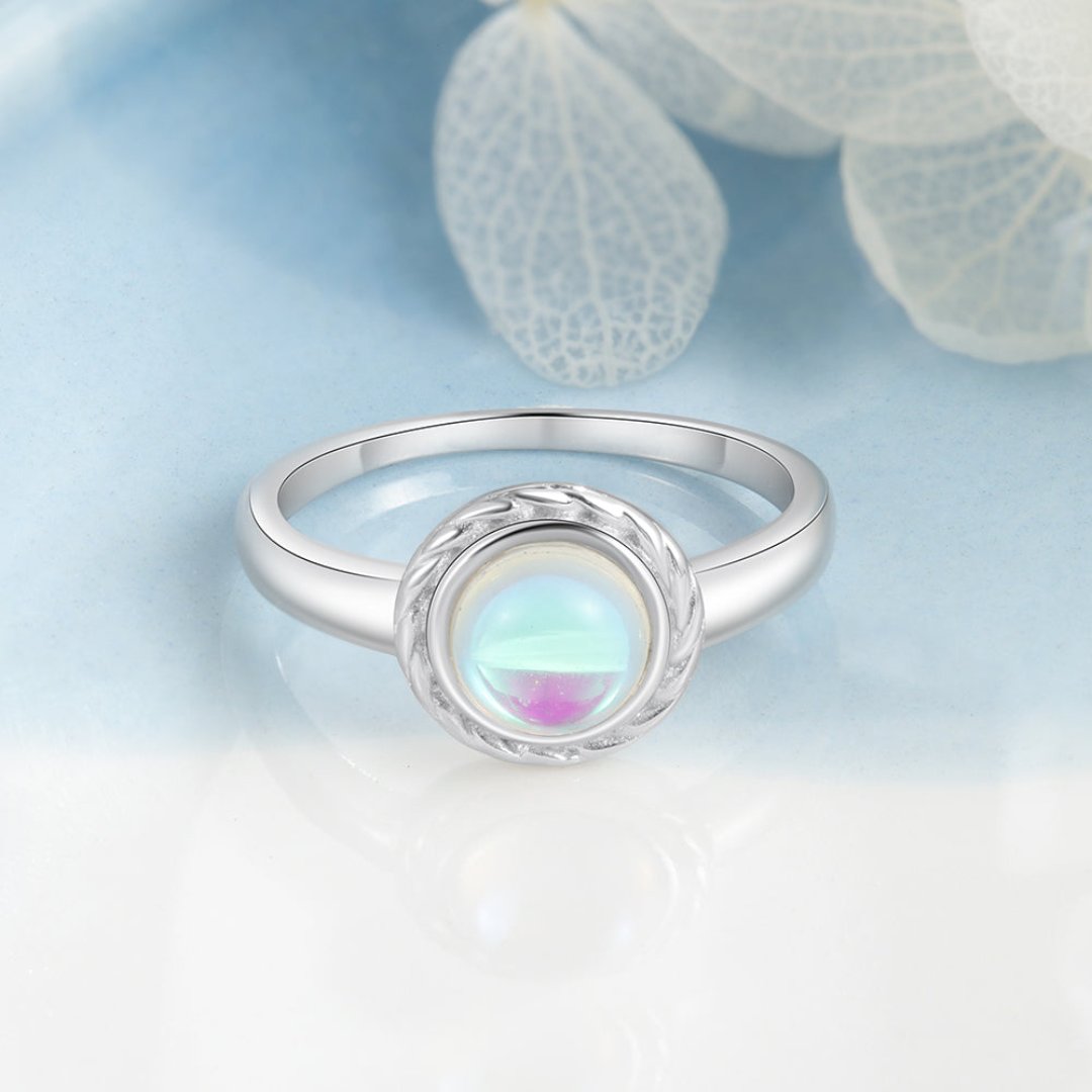 Vintage Moonstone 925 Sterling Silver Ring - Rings - Pretland | Spiritual Crystals & Jewelry