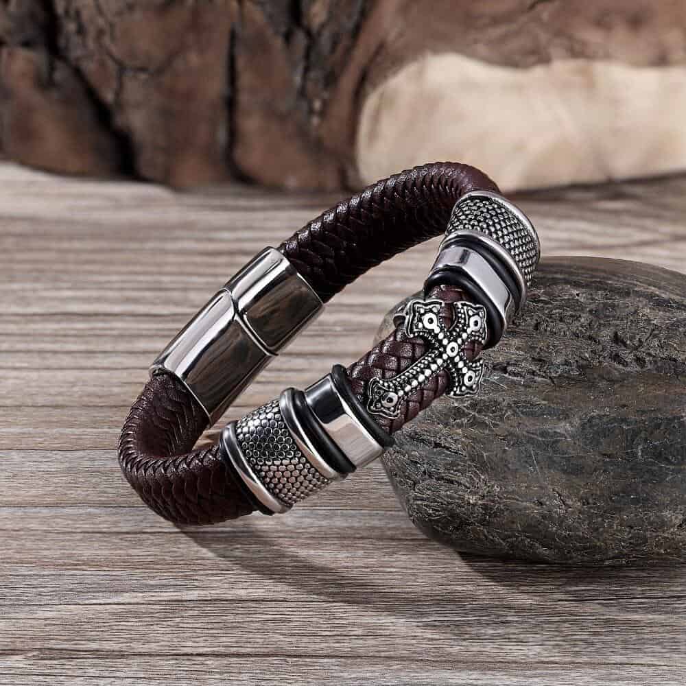 Faithful Leather Bracelet - Bracelets - Pretland | Spiritual Crystals & Jewelry