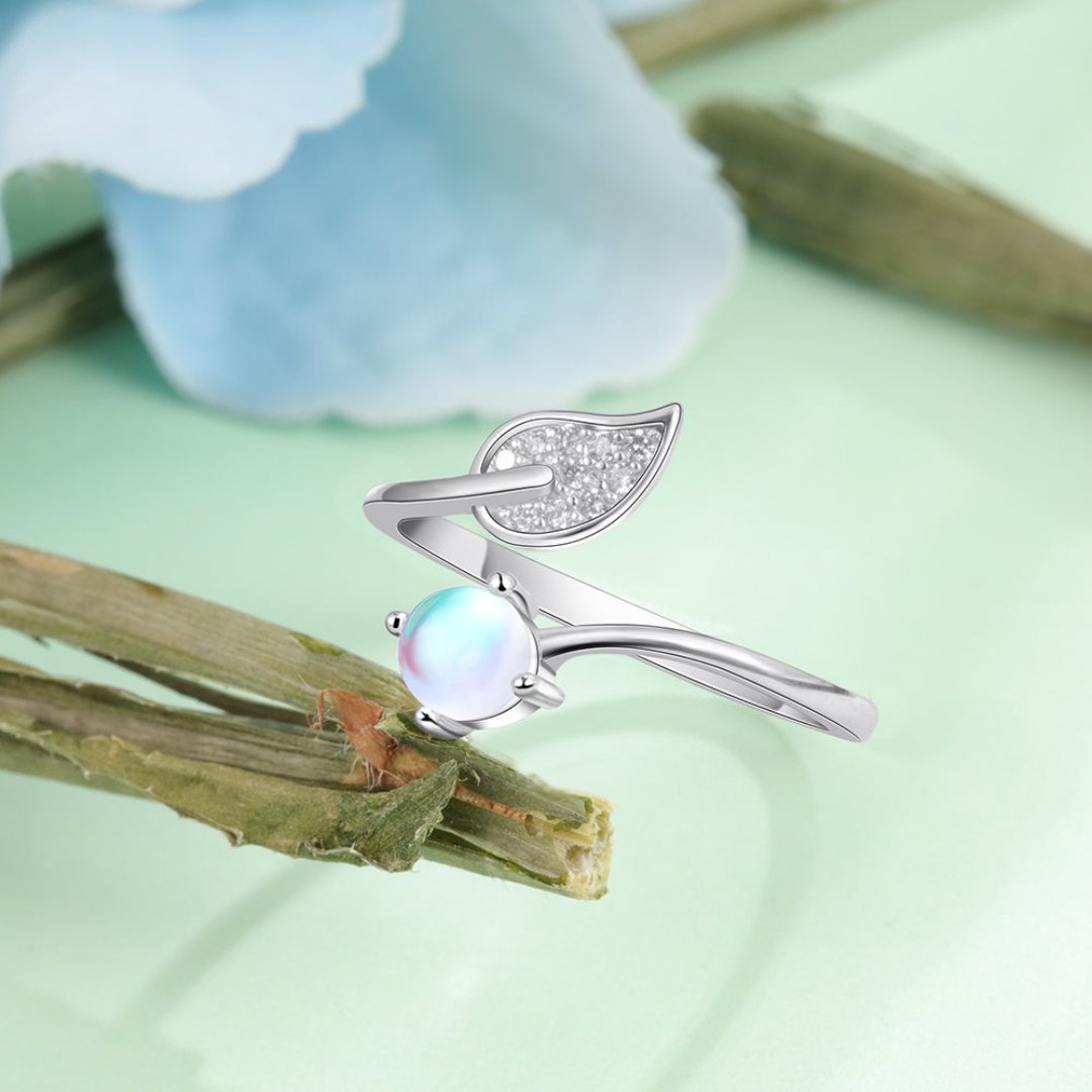 Leaf Zirconia & Moonstone Silver Adjustable Ring - Rings - Pretland | Spiritual Crystals & Jewelry