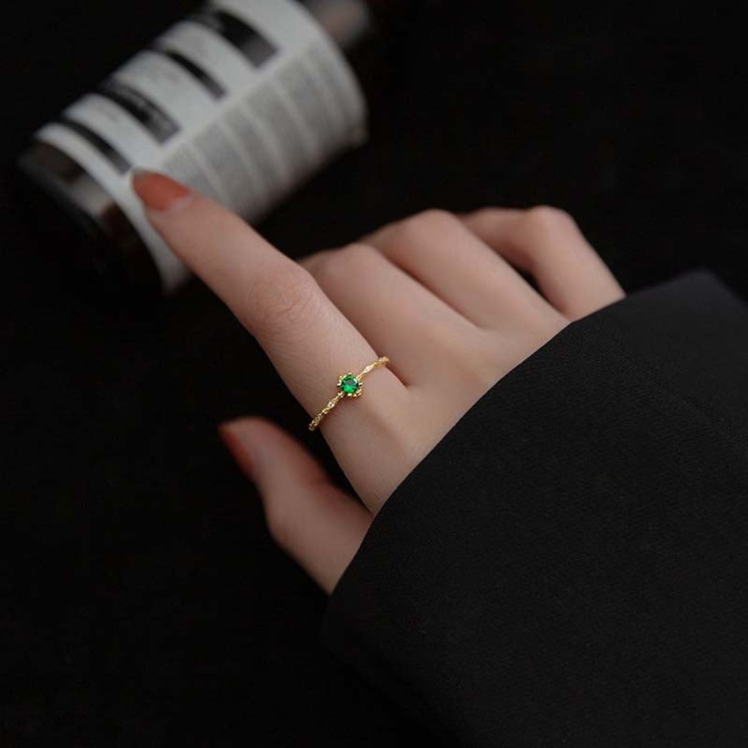Luxury Emerald Silver Adjustable Ring - Rings - Pretland | Spiritual Crystals & Jewelry