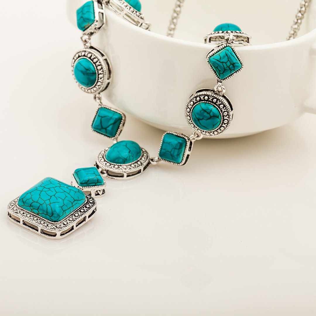 Vintage Natural Turquoise Necklace - Necklaces - Pretland | Spiritual Crystals & Jewelry