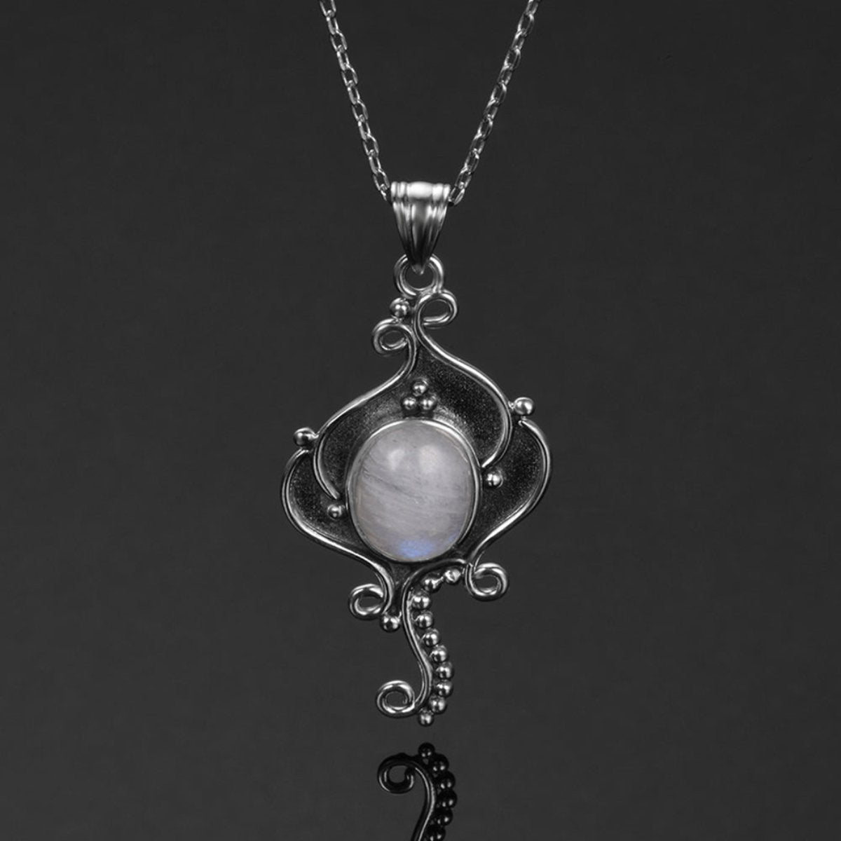 Vintage Design Moonstone Necklace - Necklaces - Pretland | Spiritual Crystals & Jewelry