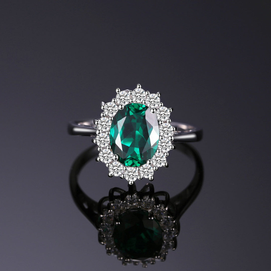 Diana Style Emerald 925 Sterling Silver Ring - Rings - Pretland | Spiritual Crystals & Jewelry