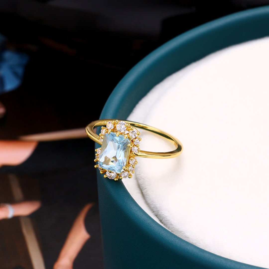 Vintage Blue Topaz Silver Ring - Rings - Pretland | Spiritual Crystals & Jewelry