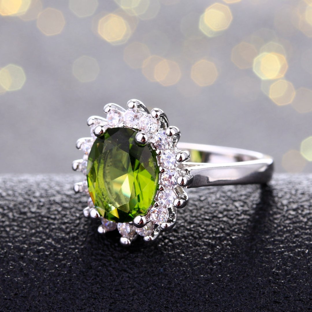 Flower Peridotite Sterling Silver Ring - Rings - Pretland | Spiritual Crystals & Jewelry
