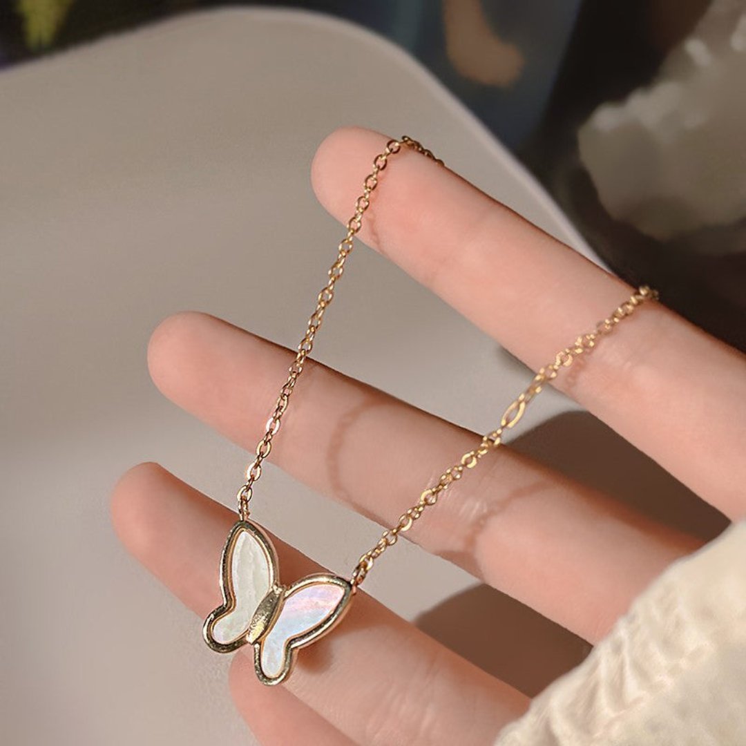 Pretty Butterfly Sea Shell Necklace - Necklaces - Pretland | Spiritual Crystals & Jewelry