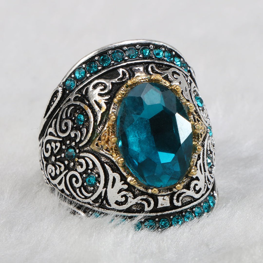 Vintage Aquamarine Silver Ring - Rings - Pretland | Spiritual Crystals & Jewelry