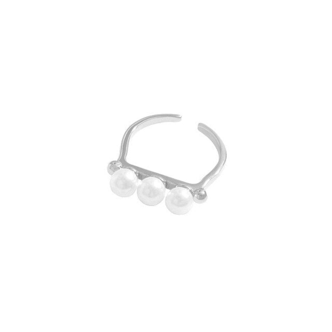 Celine Pearl 925 Sterling Silver Adjustable Ring - Adjustable / Silver - Rings - Pretland | Spiritual Crystals & Jewelry