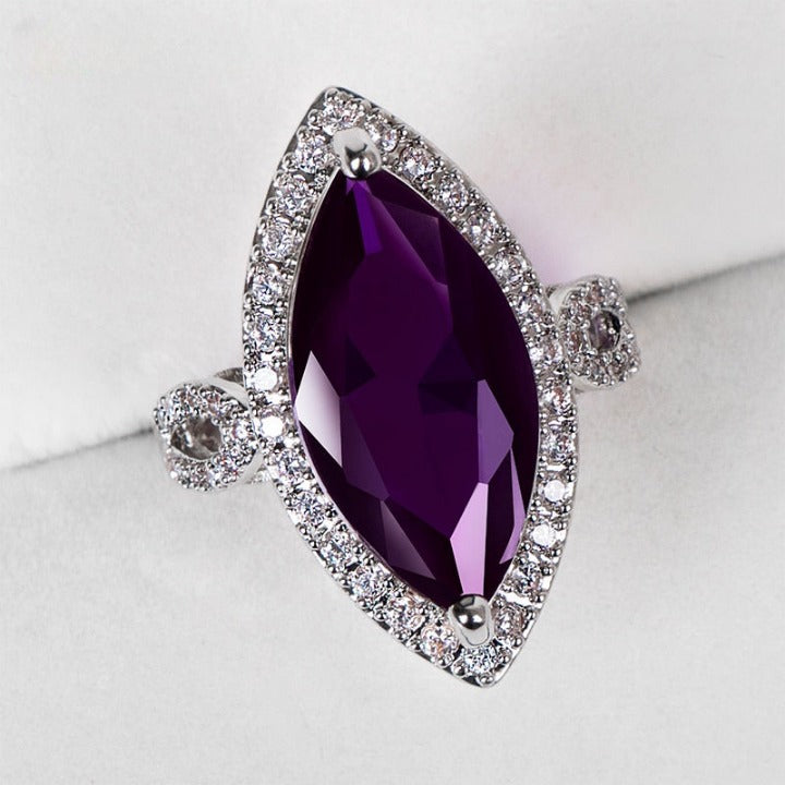 Stunning good 925 Sterling Silver Amethyst Ring