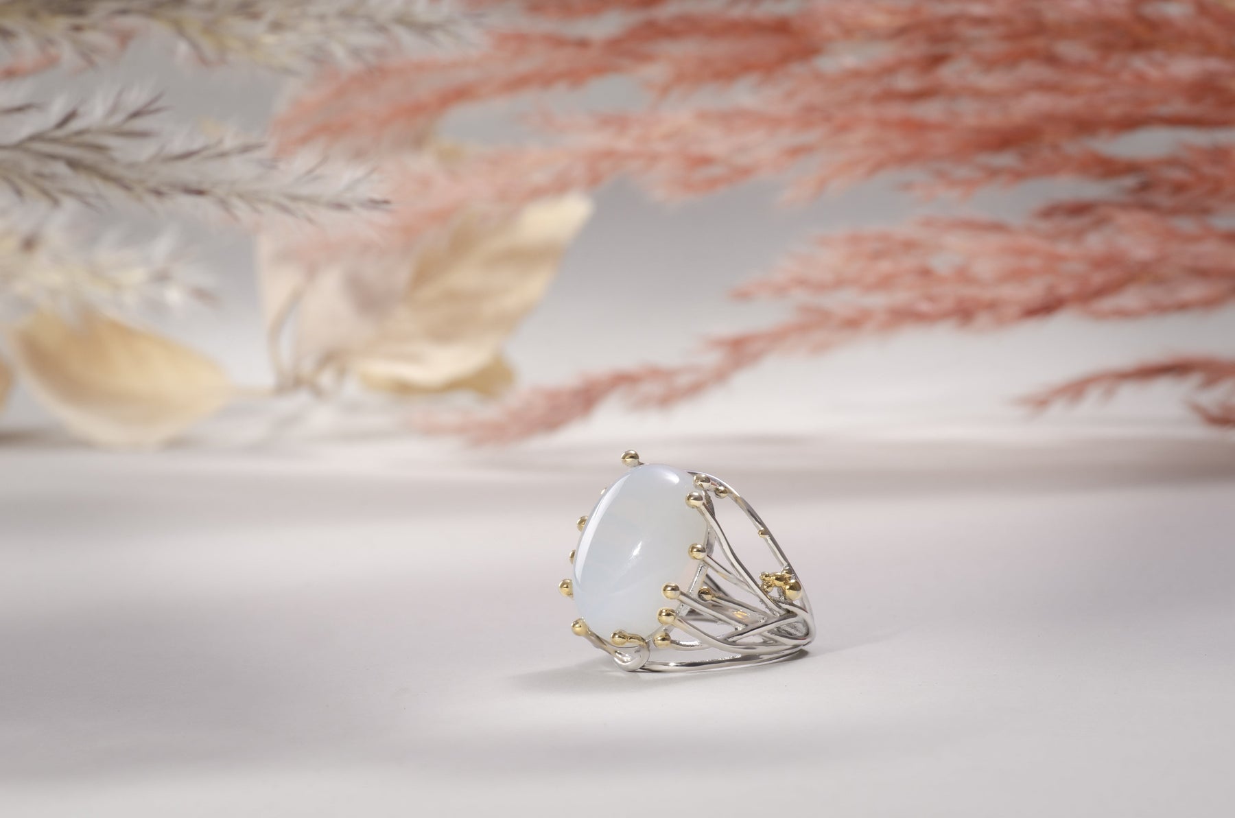 Spiritual Vintage Moonstone Silver Ring - Rings - Pretland | Spiritual Crystals & Jewelry
