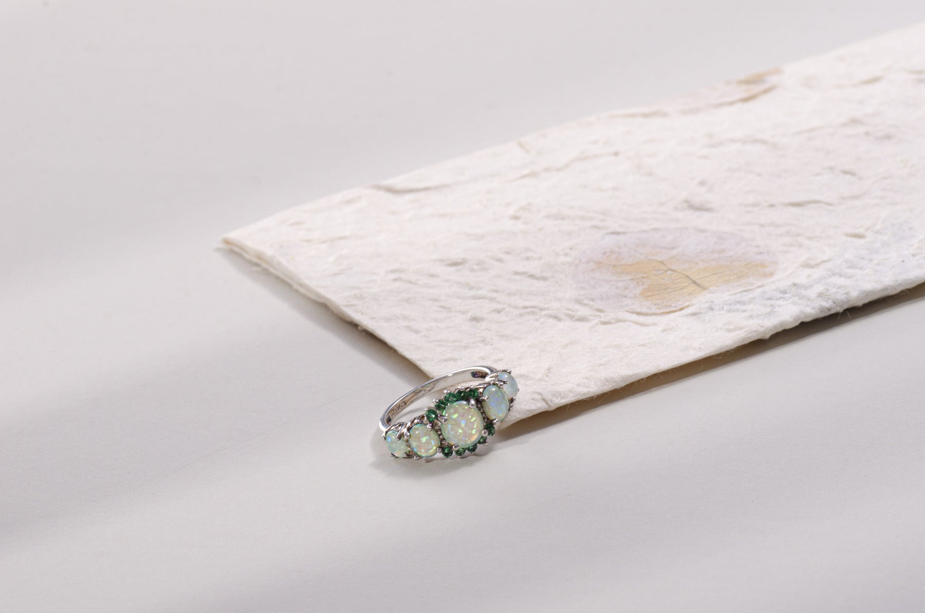 Green Opal Garnet Silver Ring - Rings - Pretland | Spiritual Crystals & Jewelry