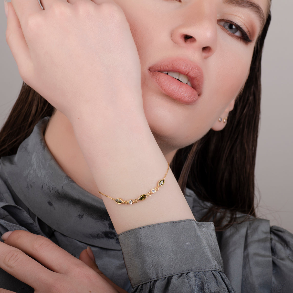 Vivian Green Quartz 24K Gold Bracelet - Gold Vermeil Bracelets - Pretland | Spiritual Crystals & Jewelry