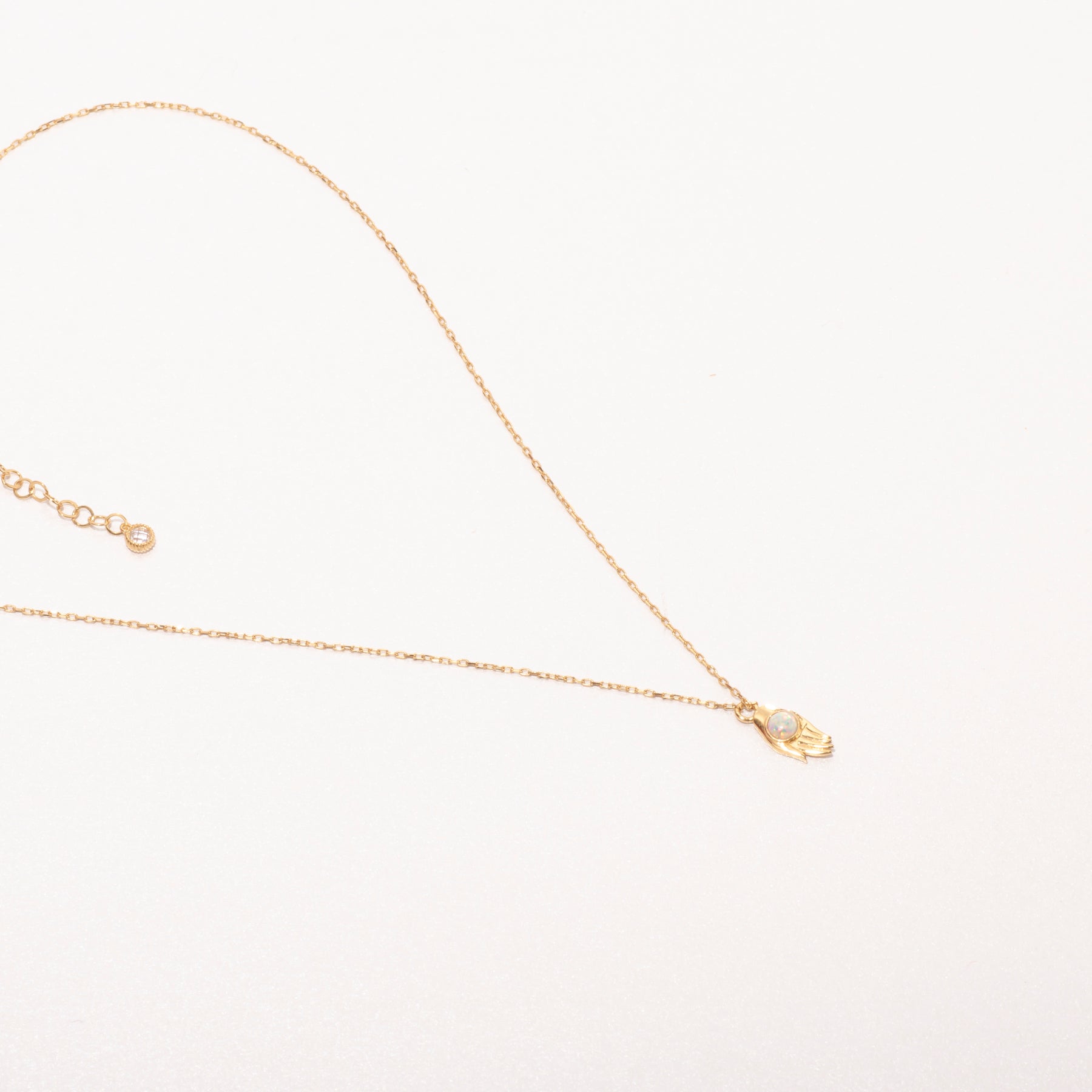Hamsa Opal 24K Gold Necklace - Gold Vermeil Necklace - Pretland | Spiritual Crystals & Jewelry