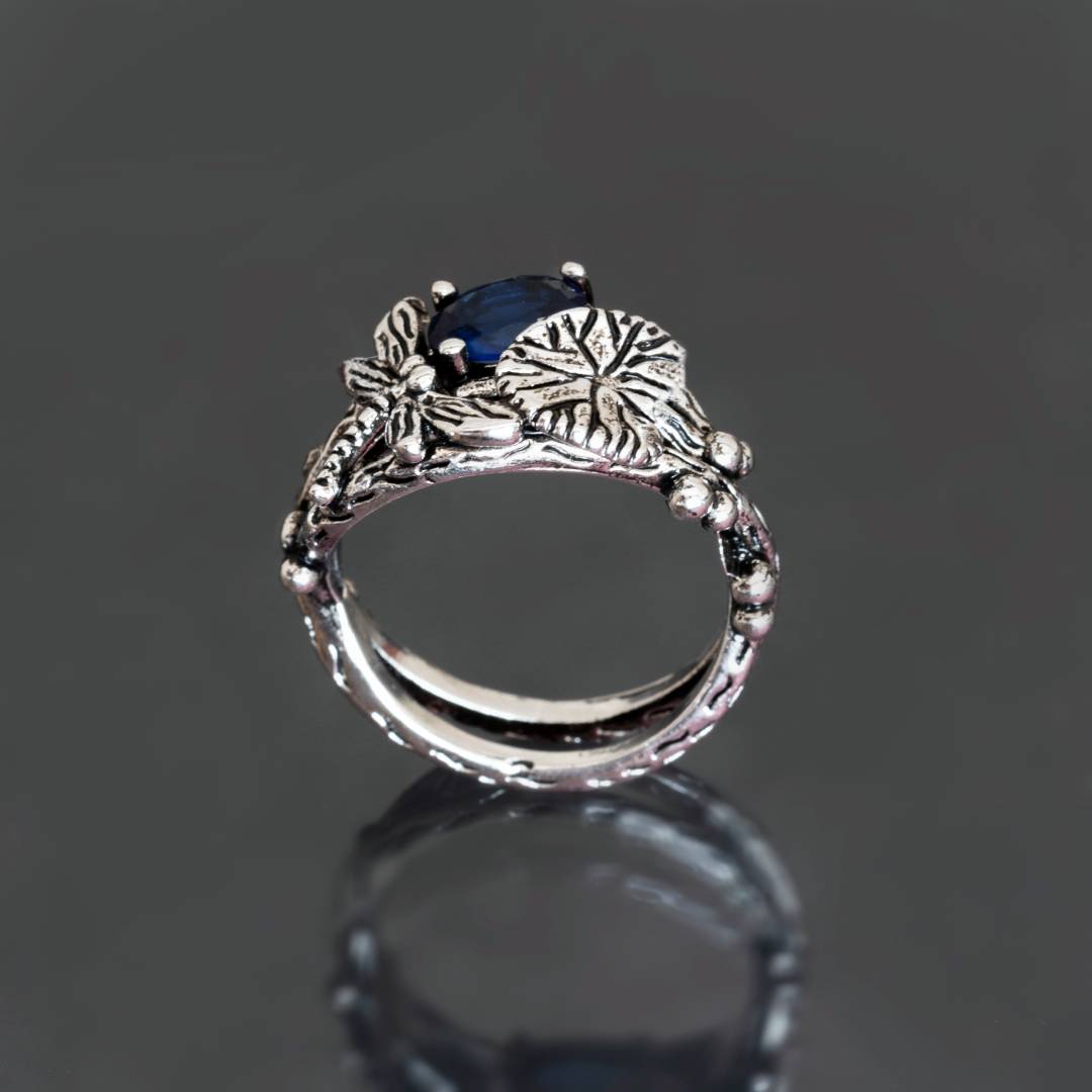 Dragonfly Lotus Ring - Rings - Pretland | Spiritual Crystals & Jewelry