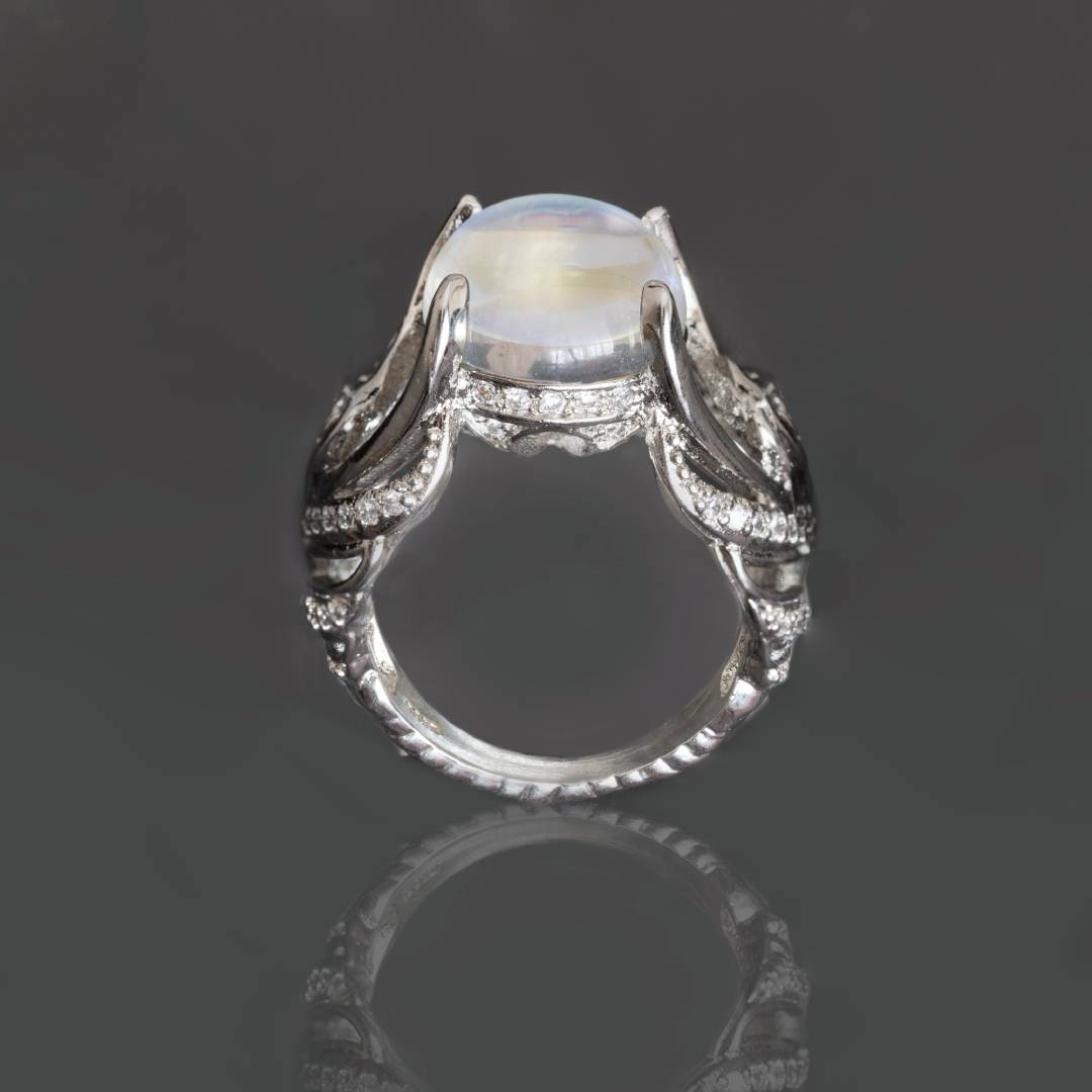 Vintage Moonstone Big Circular Cut Silver Ring - Rings - Pretland | Spiritual Crystals & Jewelry