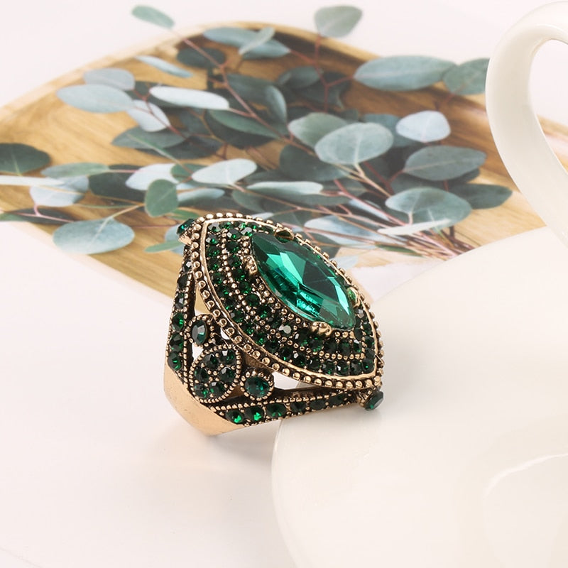 Historic Emerald Persian Ring - Rings - Pretland | Spiritual Crystals & Jewelry