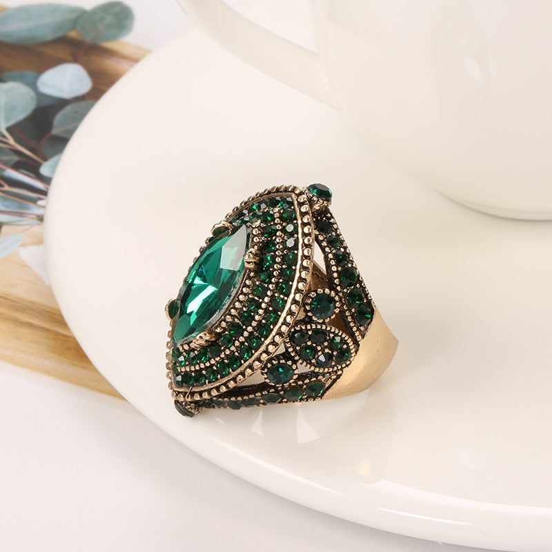 Historic Emerald Persian Ring - Rings - Pretland | Spiritual Crystals & Jewelry