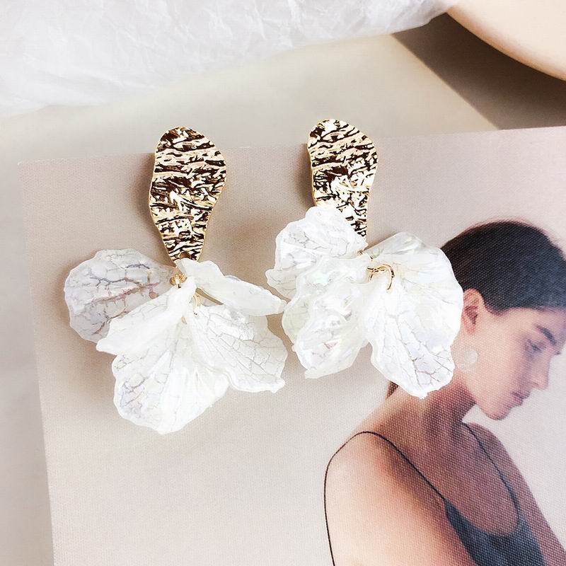 White Shell Flower Drop Earrings - Earrings - Pretland | Spiritual Crystals & Jewelry