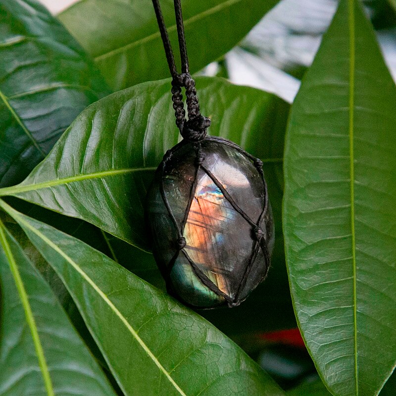 Powerful Protection Labradorite Necklace - Necklaces - Pretland | Spiritual Crystals & Jewelry