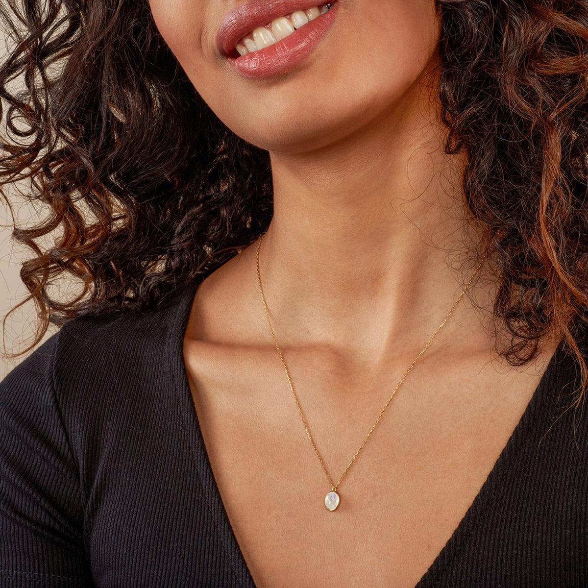 Luminosa Moonstone 24K Gold Necklace - Necklaces - Pretland | Spiritual Crystals & Jewelry