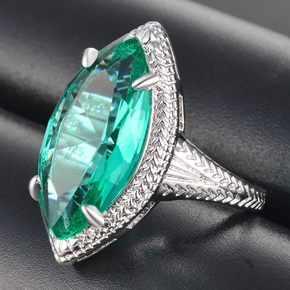 Romantic Emerald Sterling Silver Ring - Rings - Pretland | Spiritual Crystals & Jewelry