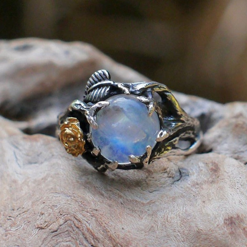 Vintage Natural Moonstone Silver Ring - Rings - Pretland | Spiritual Crystals & Jewelry