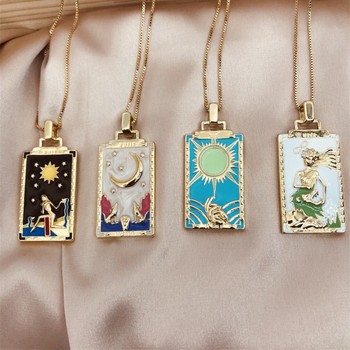 Vintage Colorful Tarot Cards Necklace - Necklaces - Pretland | Spiritual Crystals & Jewelry