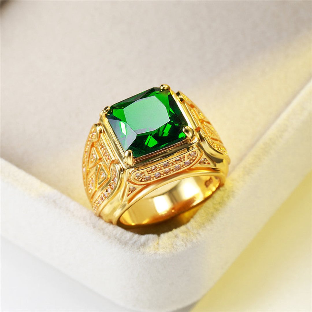 Chic Royal Emerald & Zirconia Ring - Rings - Pretland | Spiritual Crystals & Jewelry