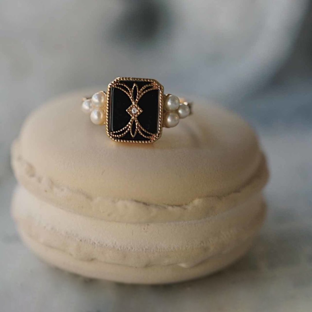 Retro Black Agate & Pearl Adjustable Ring - Rings - Pretland | Spiritual Crystals & Jewelry