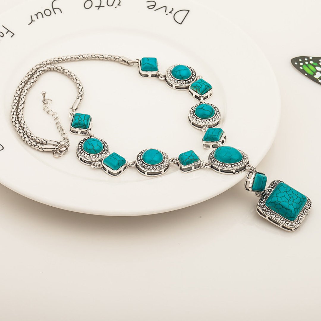 Vintage Natural Turquoise Necklace - Necklaces - Pretland | Spiritual Crystals & Jewelry