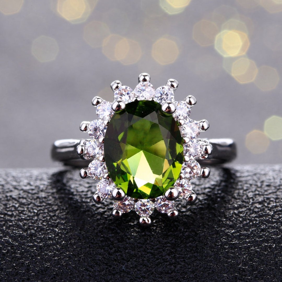 Flower Peridotite Sterling Silver Ring - Rings - Pretland | Spiritual Crystals & Jewelry