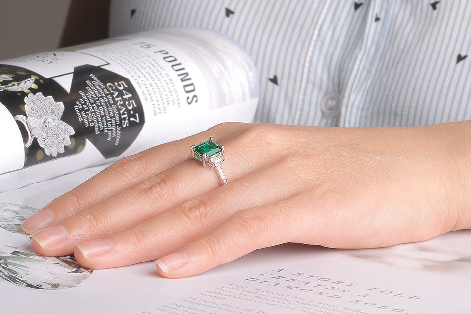 Gorgeous Emerald Sterling Silver Ring - Rings - Pretland | Spiritual Crystals & Jewelry
