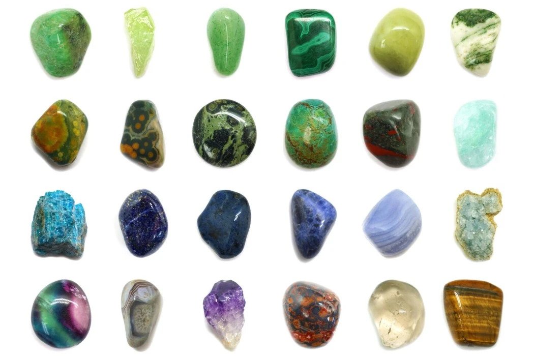 INTRODUCTION TO SPIRITUAL CRYSTALS