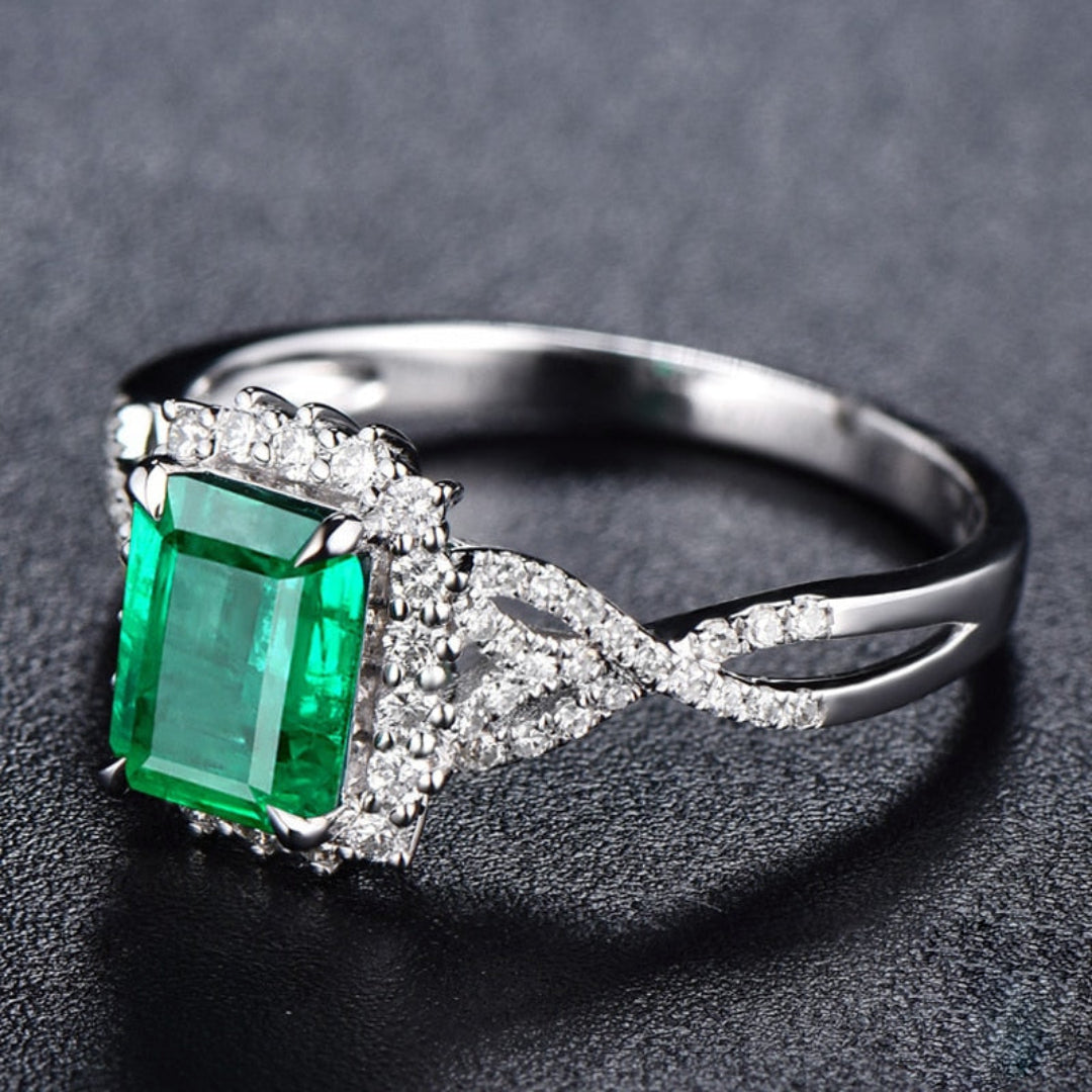 Vintage Style Emerald Sterling Silver Ring - Rings - Pretland | Spiritual Crystals & Jewelry