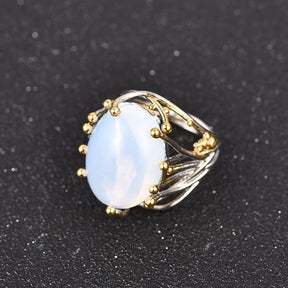 Spiritual Vintage Moonstone Silver Ring - Rings - Pretland | Spiritual Crystals & Jewelry