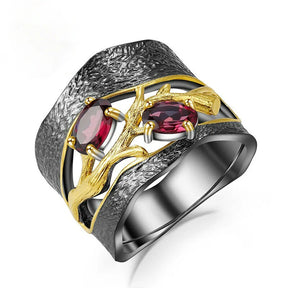 Elara's Special Design Garnet Ring