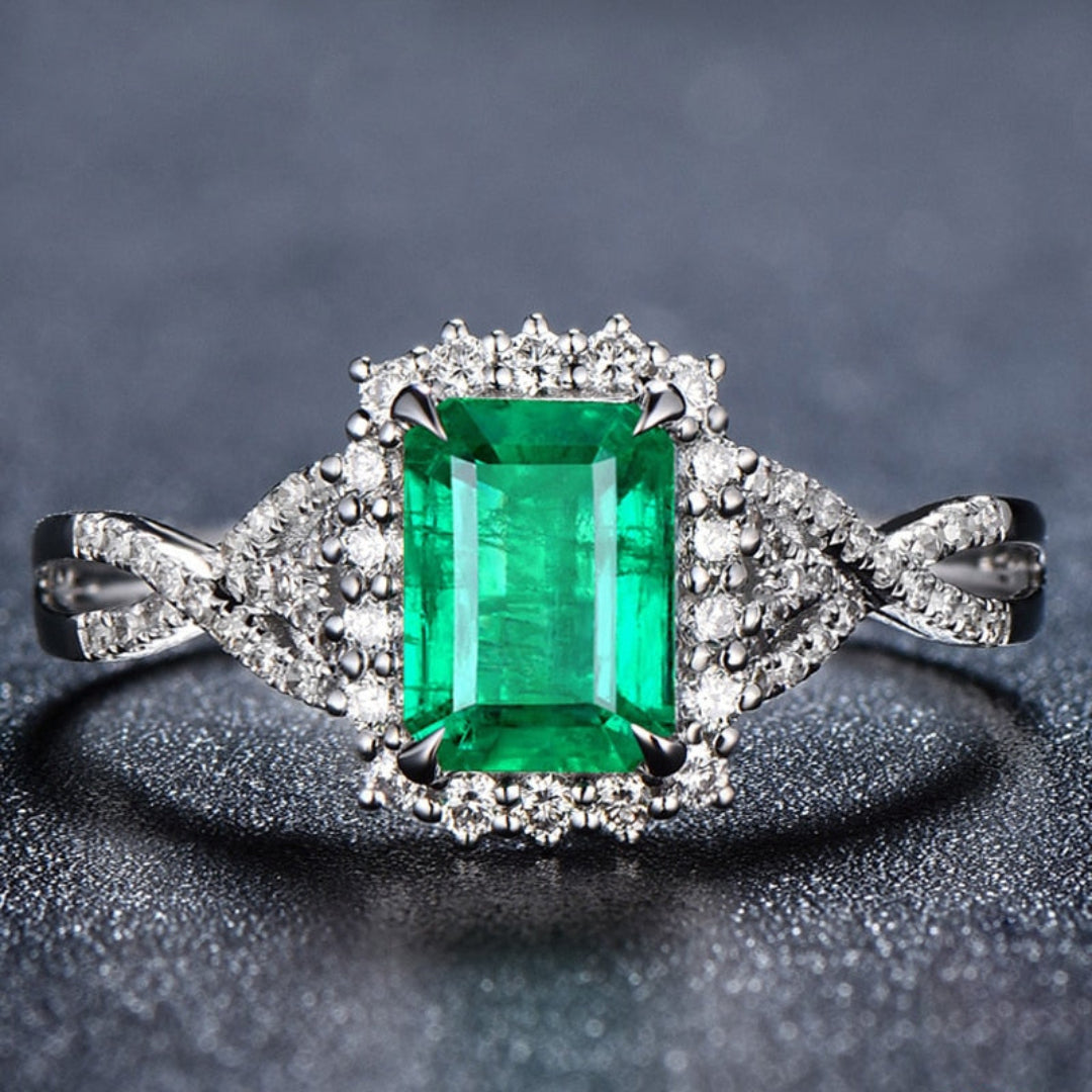 Vintage Style Emerald Sterling Silver Ring - Rings - Pretland | Spiritual Crystals & Jewelry