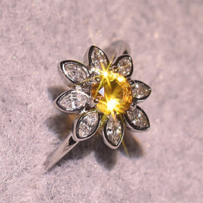 Charm Daisy Citrine Sterling Silver Ring - Rings - Pretland | Spiritual Crystals & Jewelry