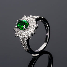 Vintage Emerald & Zircon Ring - 6 - Rings - Pretland | Spiritual Crystals & Jewelry