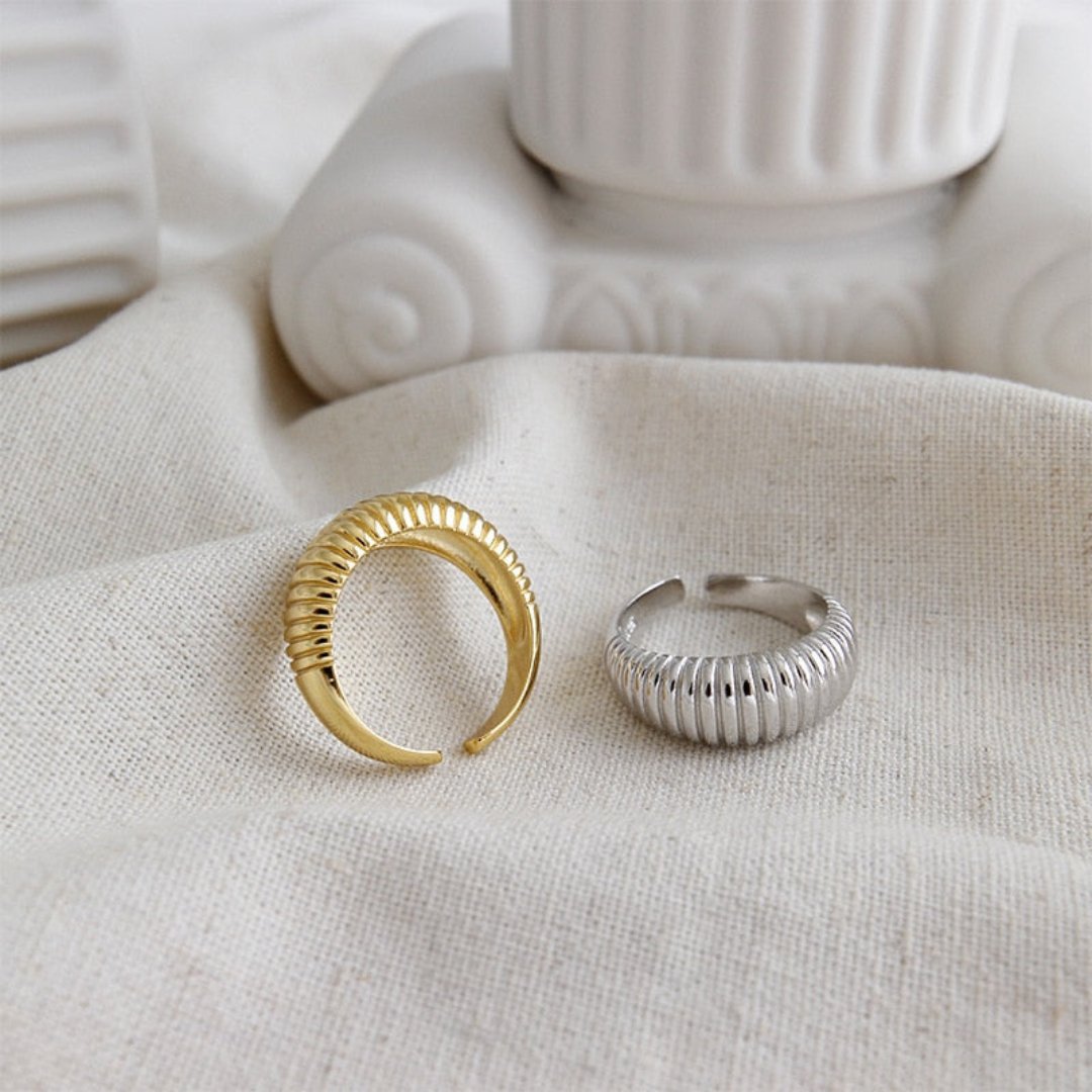 Julia 925 Sterling Silver Adjustable Ring - Rings - Pretland | Spiritual Crystals & Jewelry